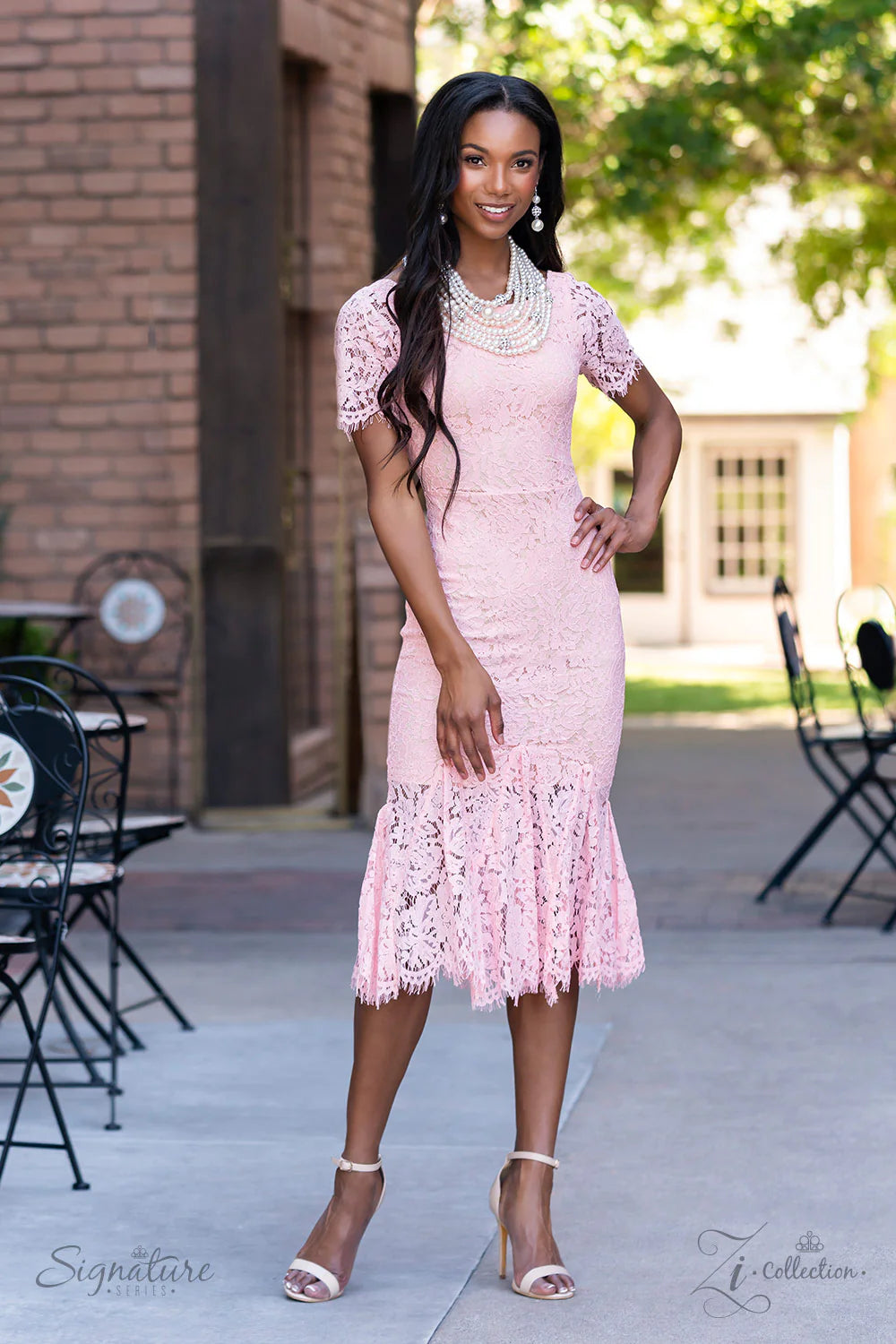 Paparazzi - The Courtney - Zi Collection Piece