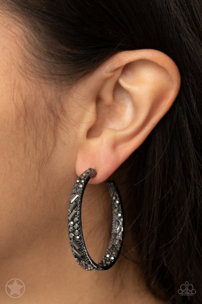 GLITZY By Association - Black/Black