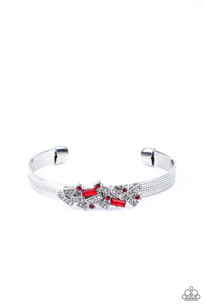 A Chic Clique - Red